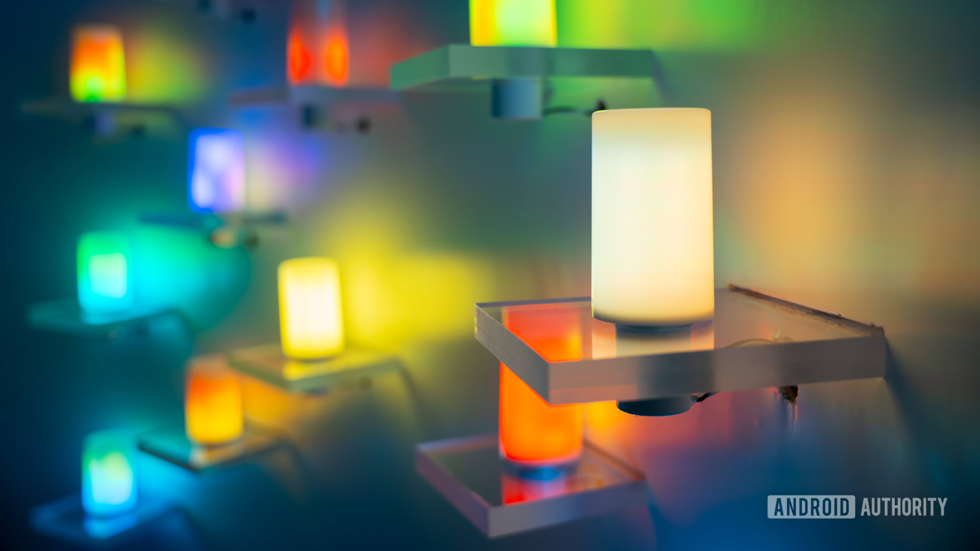 Google Home, risolto il bug delle luci pazze