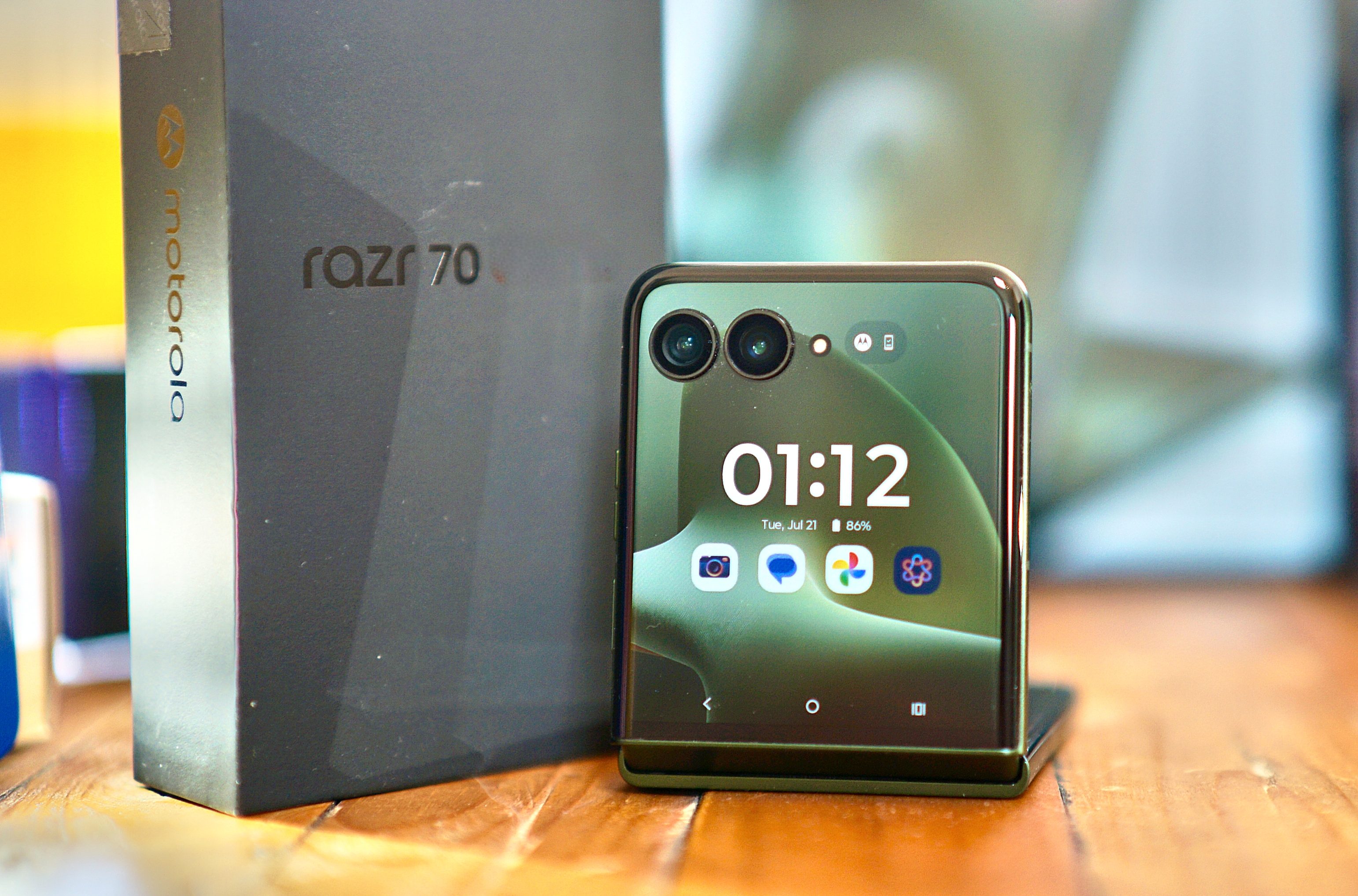 Motorola Razr 70 Plus: il pieghevole che punta al segmento medio