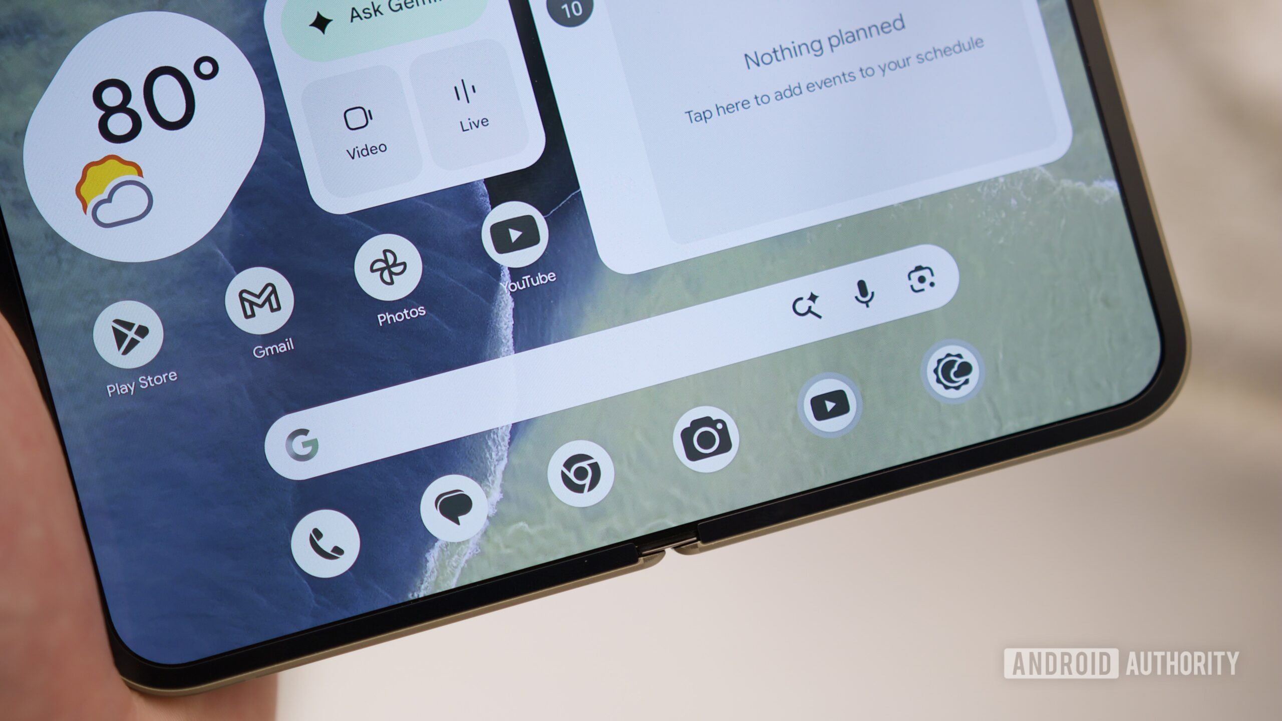 Pixel 11: ricerca globale dell'account Google direttamente dal drawer