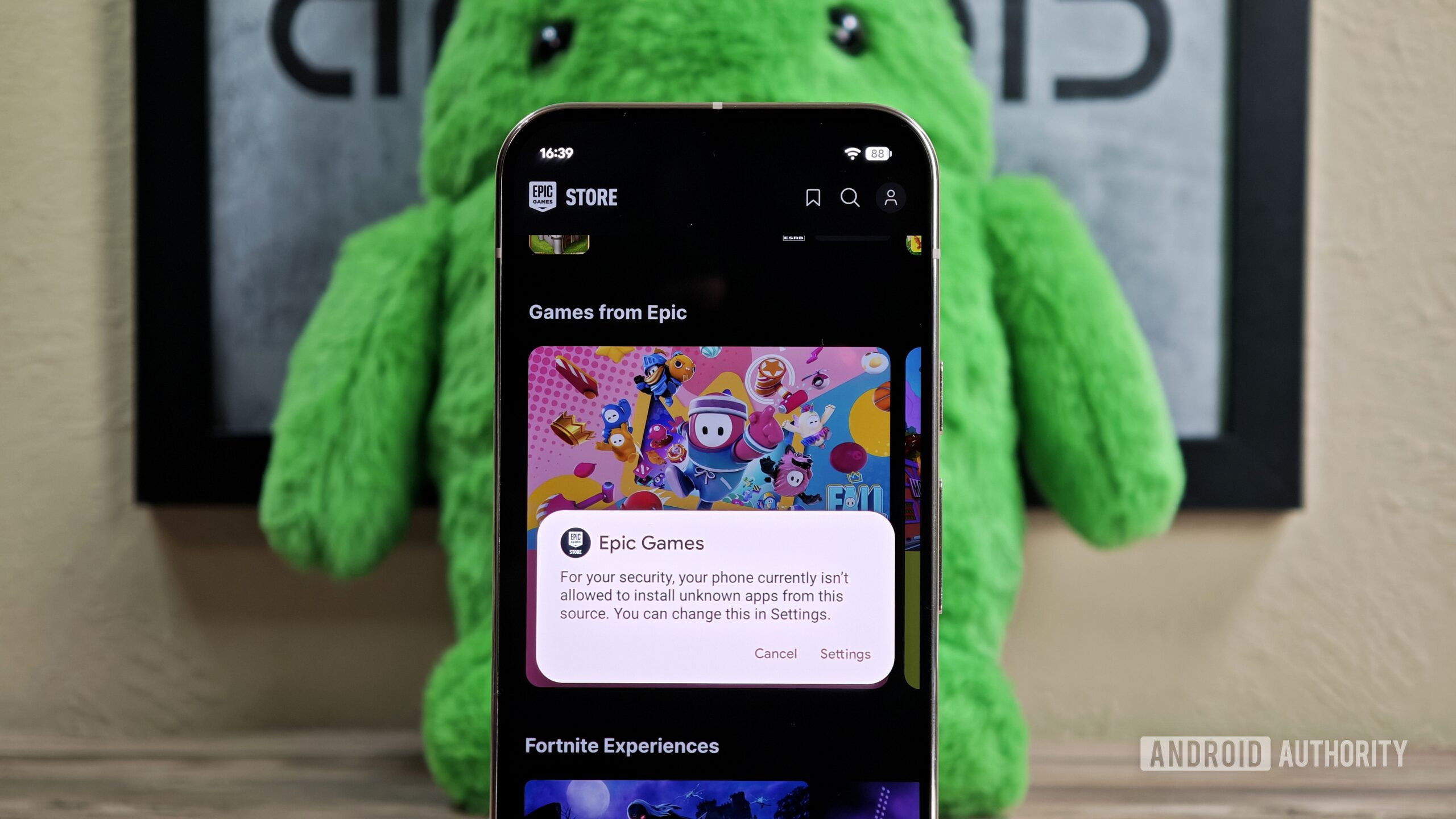 Play Store aperto ai negozi terzi: il 47% degli utenti la ama