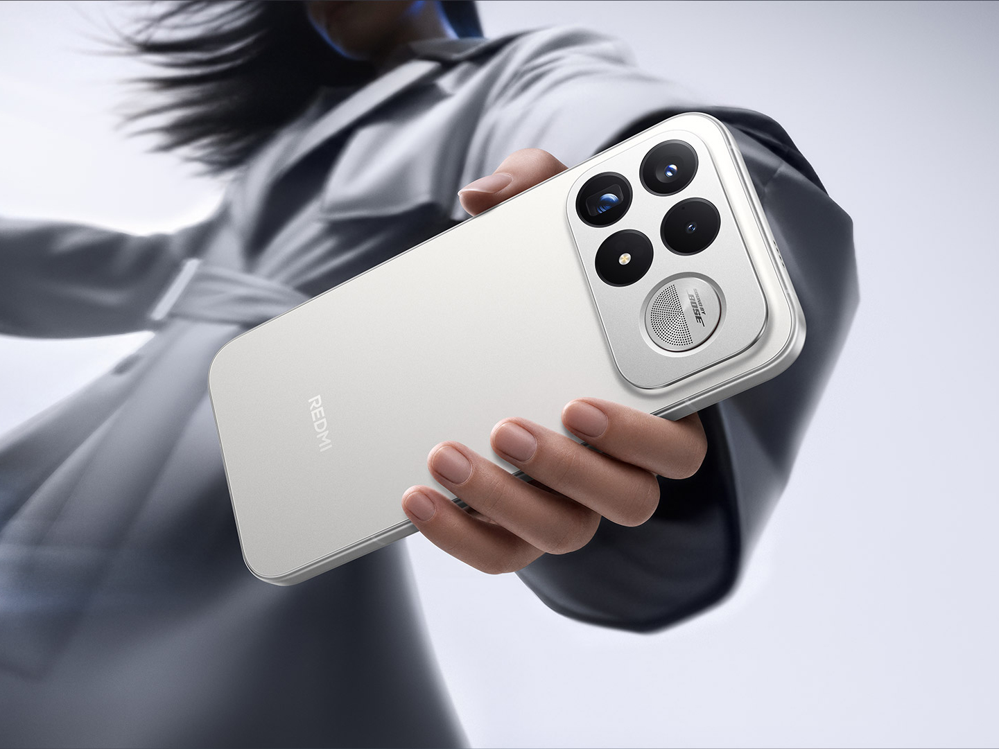 Redmi K100 Pro Max ufficiale: display 185Hz e batteria enorme