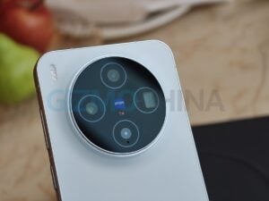 Vivo X500 e iQOO 16: ricarica veloce confermata, lancio a settembre
